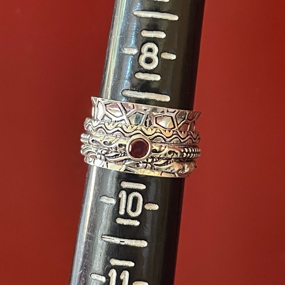 Silver meditation spinner rings with Gemstones - Picture 8 of 9